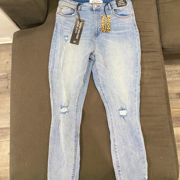 Denim - Super high rise mom jean
